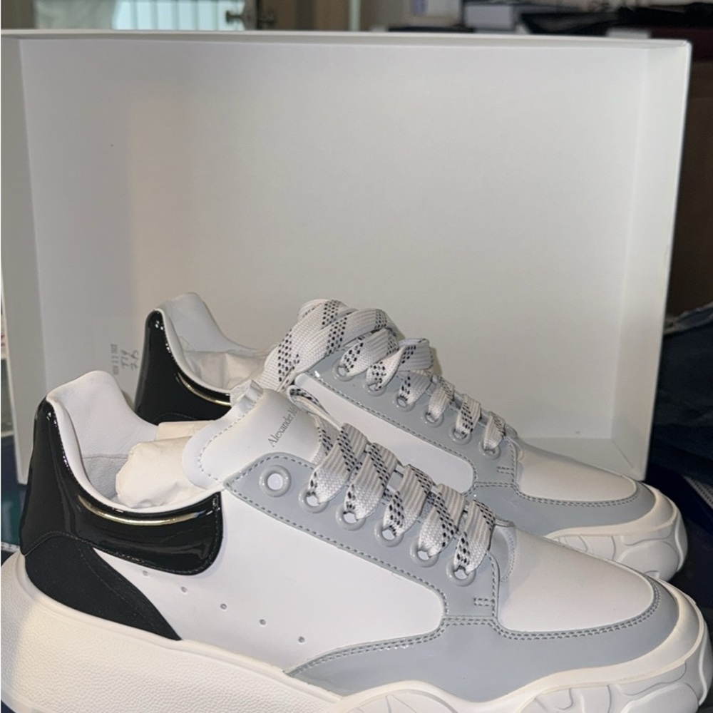 Women Alexander McQueen